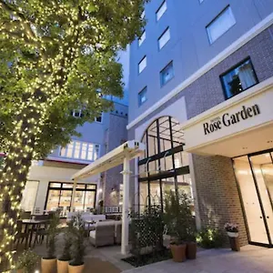*** מלון Rose Garden Shinjuku יפן