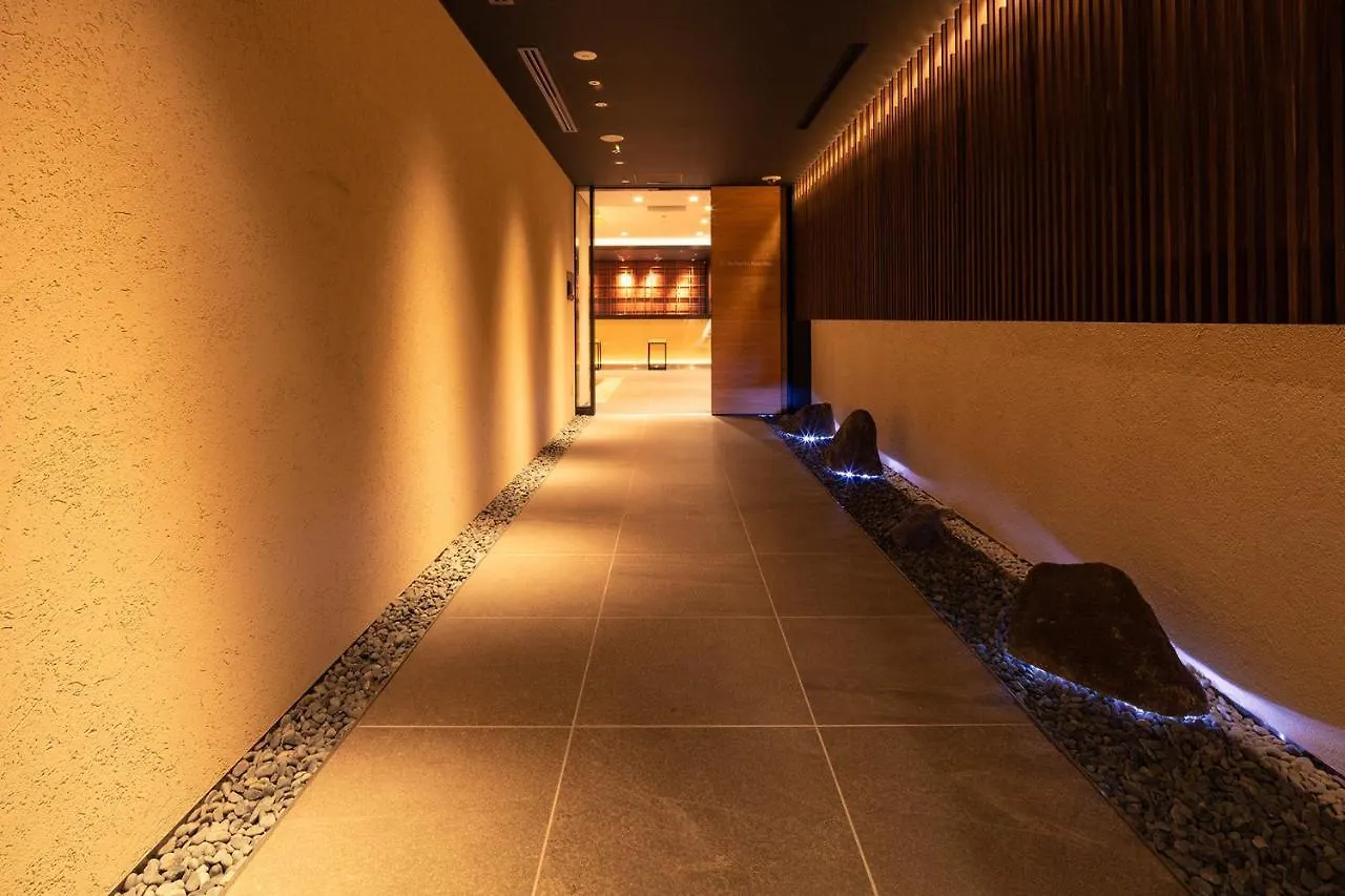 Отель The Onefive Kyoto Shijo