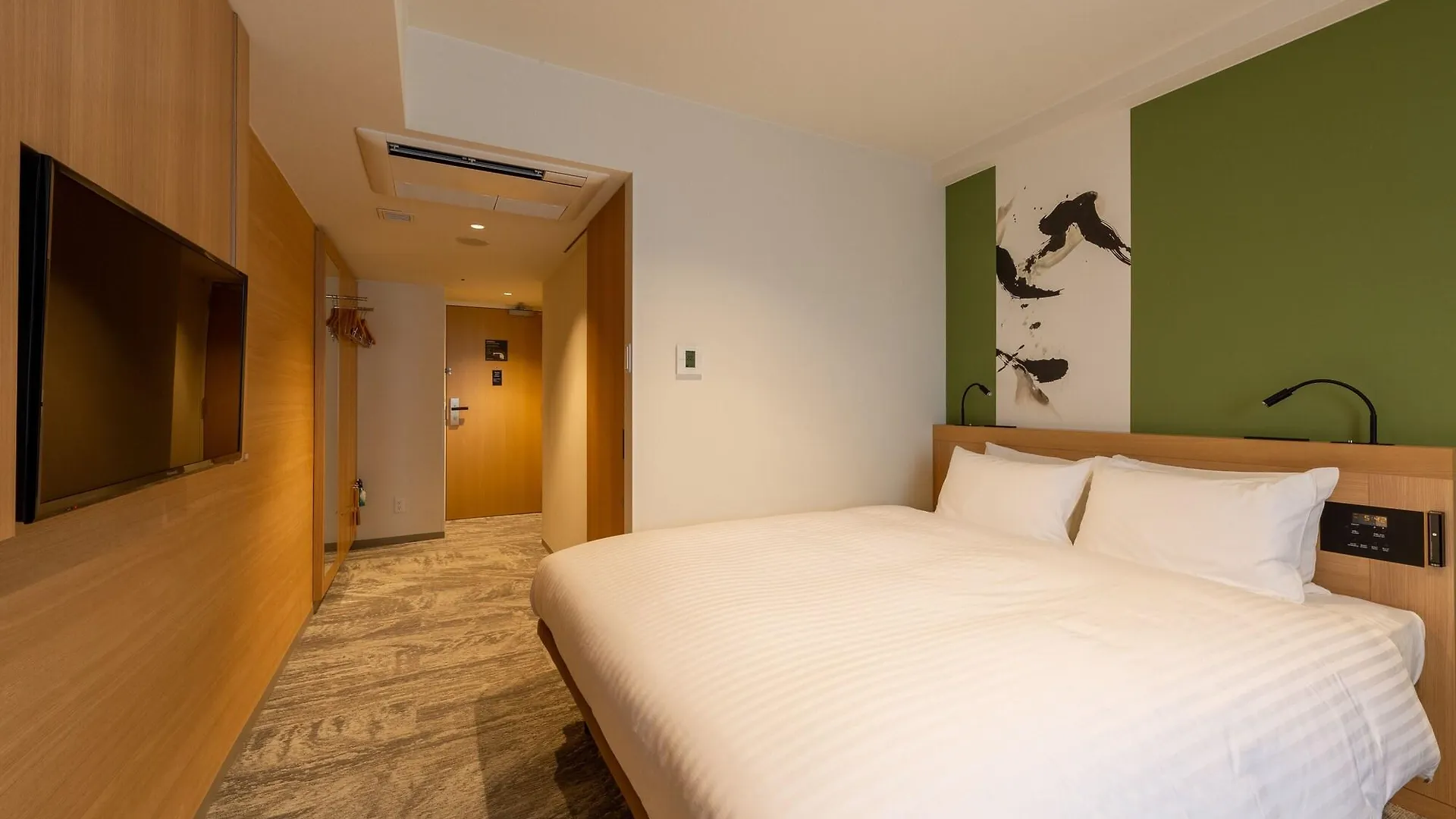 Отель The Onefive Kyoto Shijo